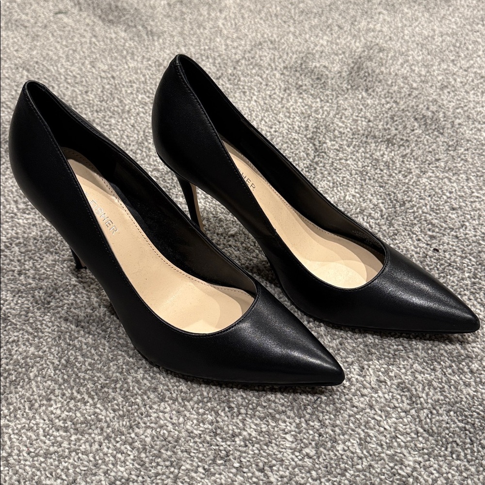 Marc Fisher Leather Elegant Black Heels